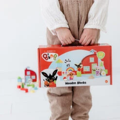 Bambolino Toys Bing 22 Stuks Houten Blokken 19093 10 Bambolino Toys Bing 22 Stuks Houten Blokken 19093 -Babyproducten Winkel 19093 1 bng bt building blocks ambiance 05 5 1