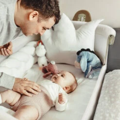 Babygo SideBySide Creme Wieg Aan Bed 4161 -Babyproducten Winkel babygo sidebyside creme wieg aan bed 4161 1