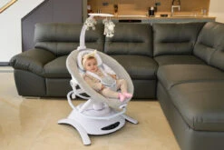 Cangaroo La Scala Pink Elektrische Babyschommel En Wipstoel -Babyproducten Winkel cangaroo la scala pink elektrische babyschommel 20 1