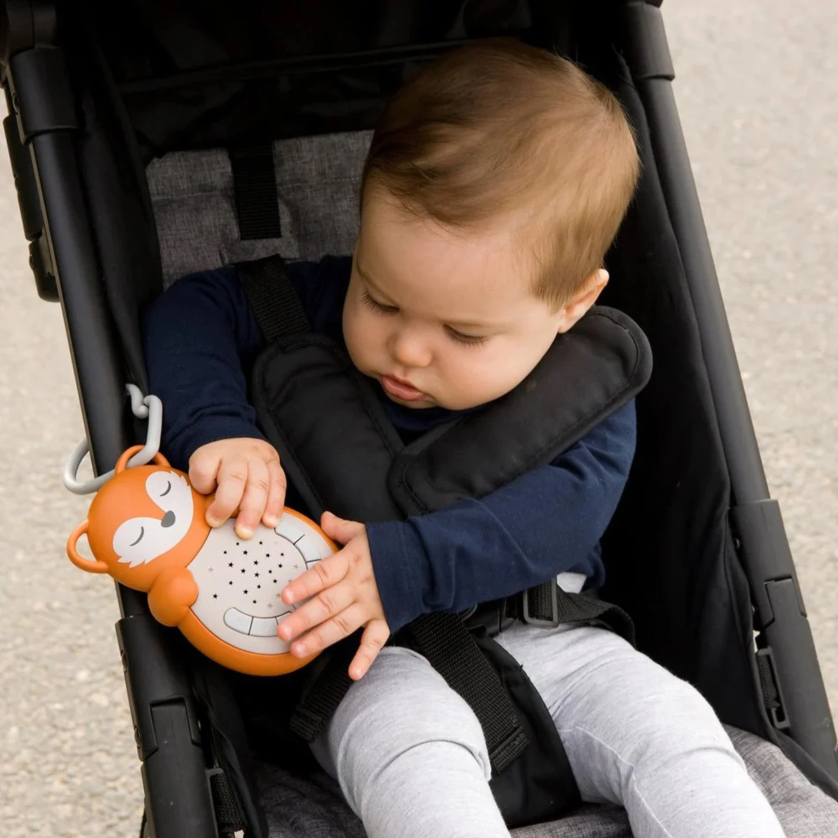 Cloud-B Sweet Dreamz On The Go Fox Draagbaar Muziekdoosje En Nachtlampje 7 Cloud-B Sweet Dreamz On The Go Fox Draagbaar Muziekdoosje En Nachtlampje - Afbeelding 5