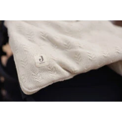 Jollein Grain Knit Oatmeal 3/5 Punts 0-9 Maanden Autostoel Voetenzak 025-811-67047 -Babyproducten Winkel jollein grain knit oatmeal 0 9 maanden autostoel voetenzak 025 811 67047 1