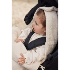 Jollein Grain Knit Oatmeal 3/5 Punts 0-9 Maanden Autostoel Voetenzak 025-811-67047 -Babyproducten Winkel jollein grain knit oatmeal 0 9 maanden autostoel voetenzak 025 811 67047 3