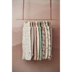 Jollein Ajour Nougat 70 Cm Zomerslaapzak 048-510-67019 13 Jollein Ajour Nougat 70 Cm Zomerslaapzak 048-510-67019 -Babyproducten Winkel jollein zomerslaapzak s23 sfeerfoto1