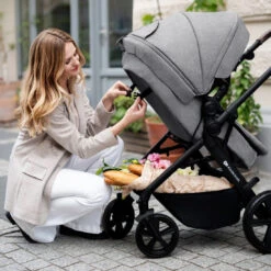 Kinderkraft A-Tour Dark Grey 3-in-1 Kinderwagen Incl. Autostoel KSATOU00DGR3000 -Babyproducten Winkel kinderkraft a tour kinderwagen sfeerfoto 3 1