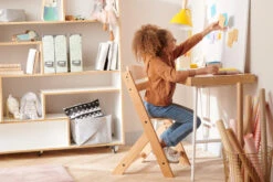 Kinderkraft Enock Naturel Houten Meegroei Kinderstoel KKKENOCNAT0000 24 Kinderkraft Enock Naturel Houten Meegroei Kinderstoel KKKENOCNAT0000 -Babyproducten Winkel kinderkraft enock houten kinderstoel 103