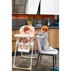 Lorelli Dulce Lemon Curry Leather Kinderstoel 1010045-2332 -Babyproducten Winkel lorelli dulce kinderstoel sfeer 1