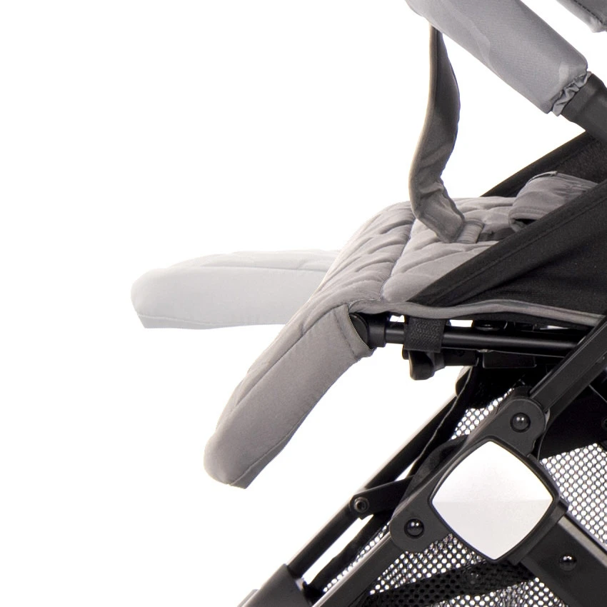 Lorelli Fiorano Black Wandelwagen Incl. Beenkap 1002149-2305 11 Lorelli Fiorano Black Wandelwagen Incl. Beenkap 1002149-2305 - Afbeelding 9