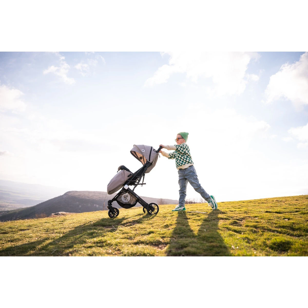 Lorelli Fiorano Black Wandelwagen Incl. Beenkap 1002149-2305 17 Lorelli Fiorano Black Wandelwagen Incl. Beenkap 1002149-2305 - Afbeelding 15