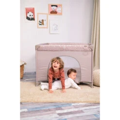 Lorelli Game Zone Cool Grey Pandas Inklapbare Box 1008014-2362 13 Lorelli Game Zone Cool Grey Pandas Inklapbare Box 1008014-2362 -Babyproducten Winkel lorelli game zone inklapbare box sfeer 3