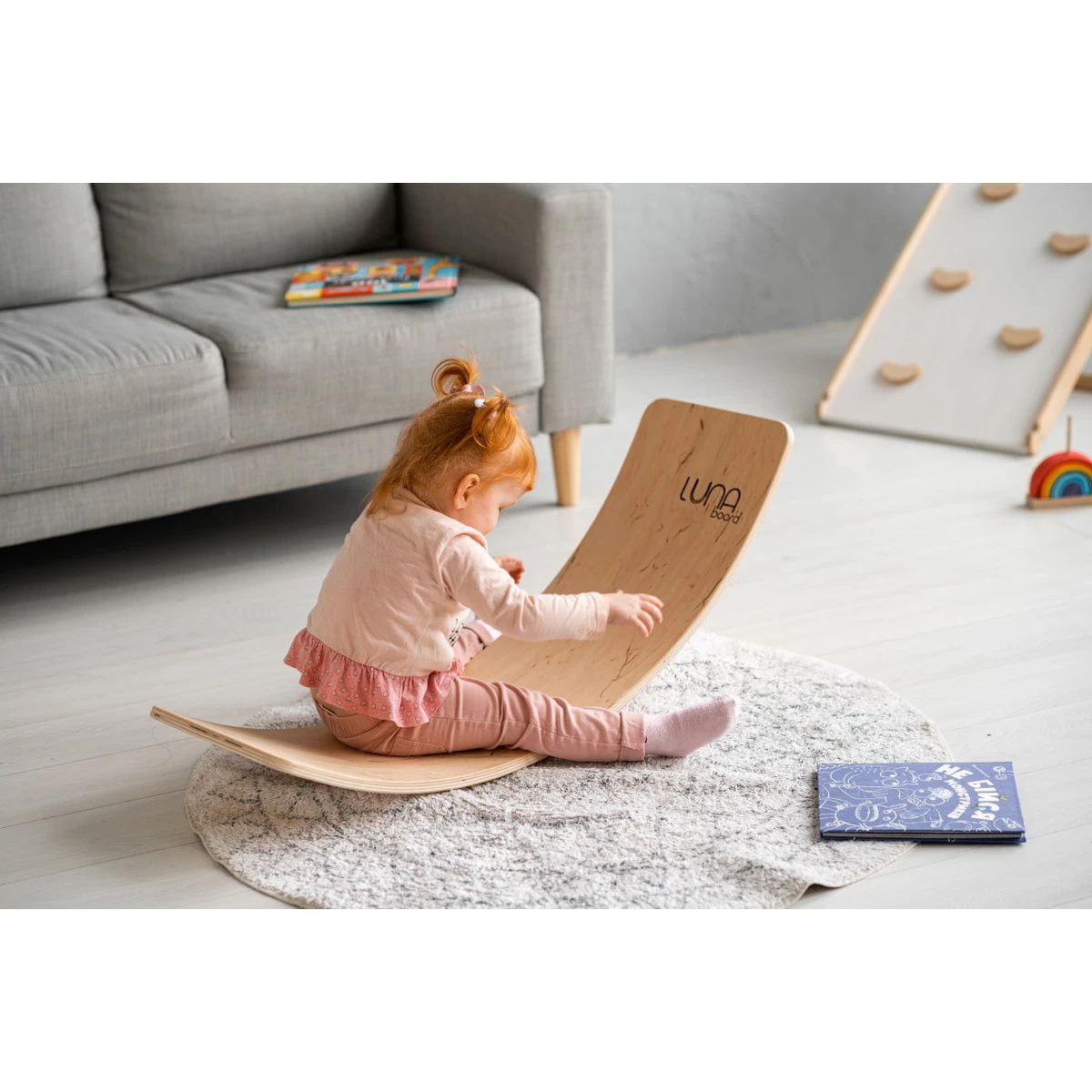 Luna Toys Houten Balansbord Met Zwart Vilt LU-36998 7 Luna Toys Houten Balansbord Met Zwart Vilt LU-36998 - Afbeelding 5