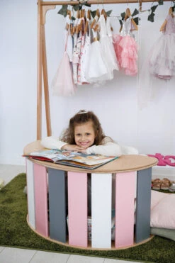 Luna Toys Houten Tafelblad Voor Schommelstoel LU-36912 11 Luna Toys Houten Tafelblad Voor Schommelstoel LU-36912 -Babyproducten Winkel luna toys houten tafelblad voor schommelstoel lu 36912 3