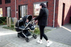 Ding Amigo Black/Rose Reiswieg DI-191707 -Babyproducten Winkel mamaloes di 191704 ding tandem stroller amigo lifestyle 08 5