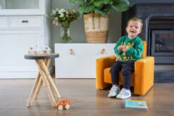 Ding Jamie Velvet Zwart Kinderfauteuil DI-34203 20 Ding Jamie Velvet Zwart Kinderfauteuil DI-34203 -Babyproducten Winkel mamaloes ding jamie 05 5