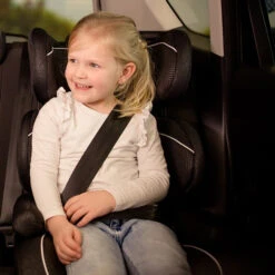 Ding Kato Zwart Autostoel 15-36 Kg YB801A -Babyproducten Winkel mamaloes ding kato autostoel 15 36 kg2 1