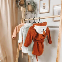 MamaLoes Konijn 0-1 Jaar Badjas ML 5033 -Babyproducten Winkel mamaloes konijn 0 1 jaar badjas ml 5033 sfeer 01