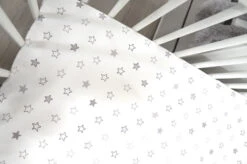 MamaLoes White/Grey Stars Boxdek W-388588 -Babyproducten Winkel mamaloes white grey stars boxdek w 388588 8
