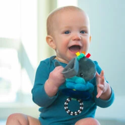 Sassy Walvis Buggyspeeltje S80362 -Babyproducten Winkel sassy walvis buggyspeeltje s80362 2