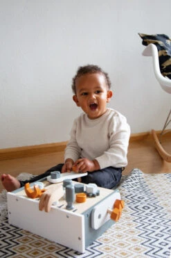 Tryco Houten Tafelmodel Werkbank TR-303010 14 Tryco Houten Tafelmodel Werkbank TR-303010 -Babyproducten Winkel tryco houten tafelmodel 01