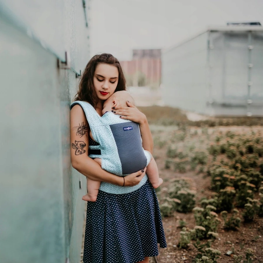 Zaffiro City Air Beige Leaves Ergonomische Draagzak 7398 8 Zaffiro City Air Beige Leaves Ergonomische Draagzak 7398 - Afbeelding 6