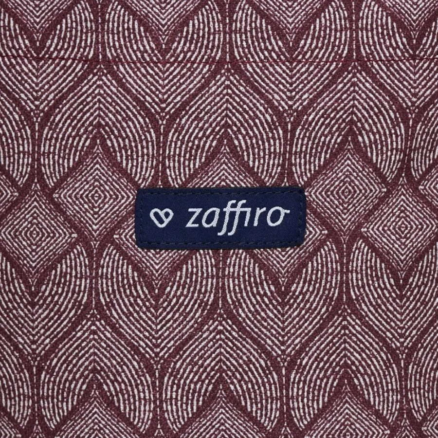 Zaffiro Smart 2.0 Geo Burgund Ergonomische Draagzak 8067 11 Zaffiro Smart 2.0 Geo Burgund Ergonomische Draagzak 8067 - Afbeelding 9